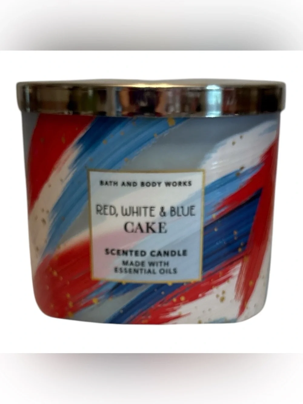 Bath & Body Works White Barn candle 14.5 oz 3 wick new Red, White, and Blue Cake